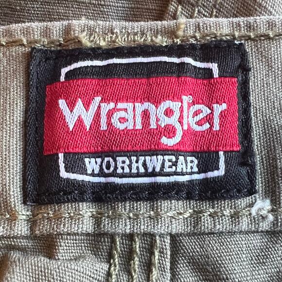 Wrangler Workwear Ripstop Ranger Cargo Work Pant men’s 38x32 WMWR1BR - Picture 3 of 9